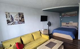R&J Apartment I